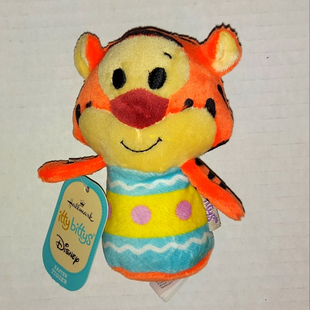 Disney EASTER TIGGER Hallmark Itty Bitty (Tigger from Winnie The Pooh & Friends)